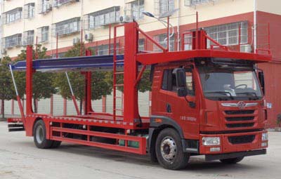 程力威牌CLW5183TCLC5型車(chē)輛運(yùn)輸車(chē)
